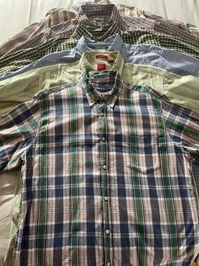 Set of six short sleeve button-down shirts